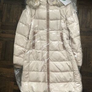 VINCE CAMUTO Women's Cream Puffer Coat